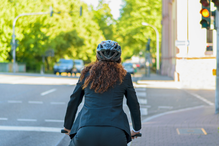 Who is at Fault for Cycling Accidents at Intersections?