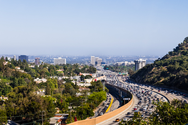 Distracted Driving a Continuous Danger for Los Angeles Residents